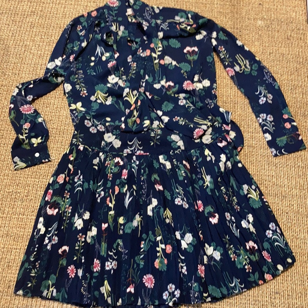 2 pice LOFT floral skirt/top